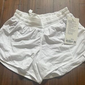 Lululemon LR Hottie Hots